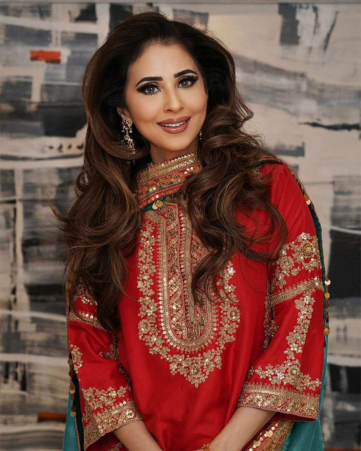 AAvaran AAvaran Red Heavy Malay Silk Embroidered Farsi Suit Kurti Set Salwar Suit