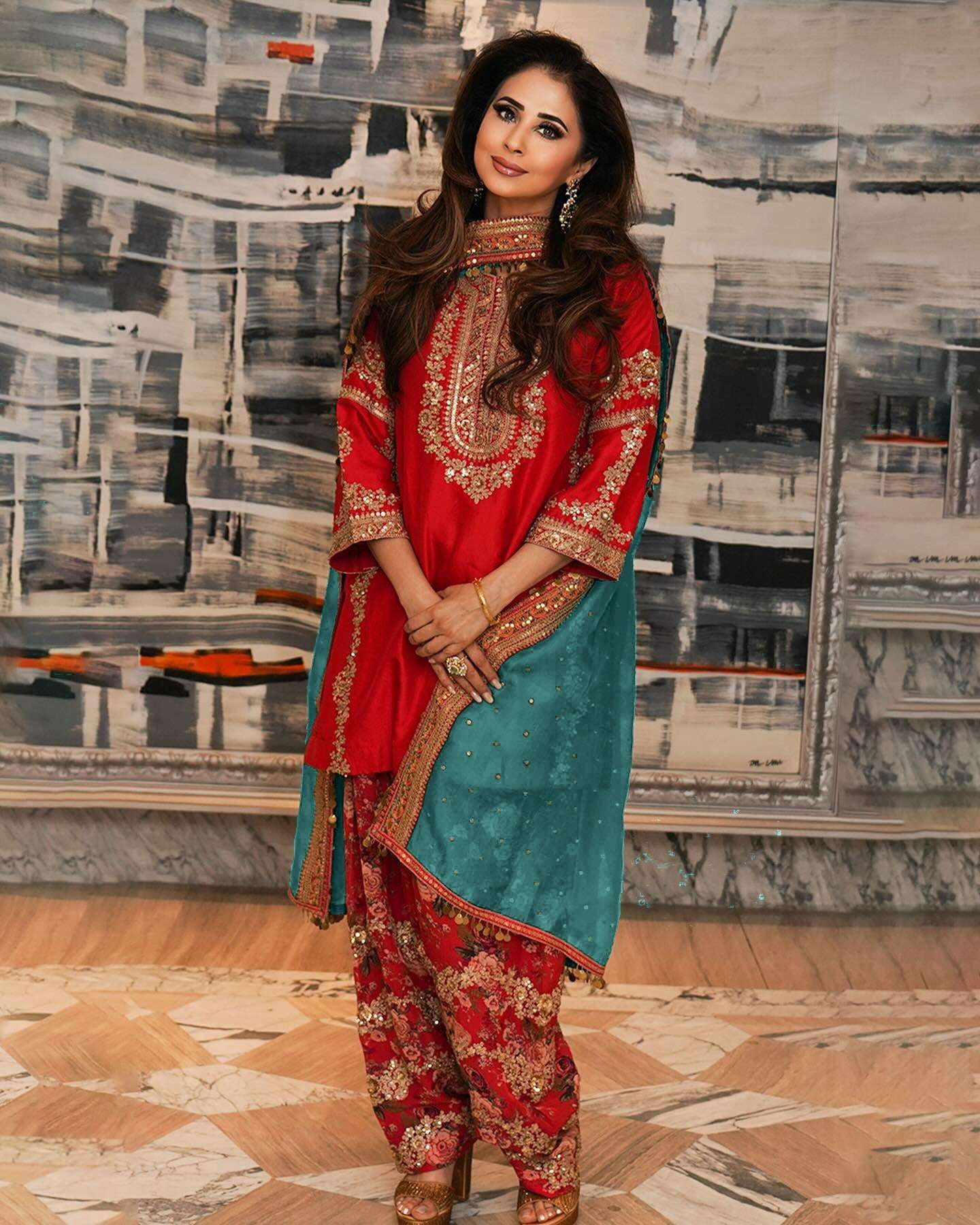 AAvaran AAvaran Red Heavy Malay Silk Embroidered Farsi Suit Kurti Set Salwar Suit