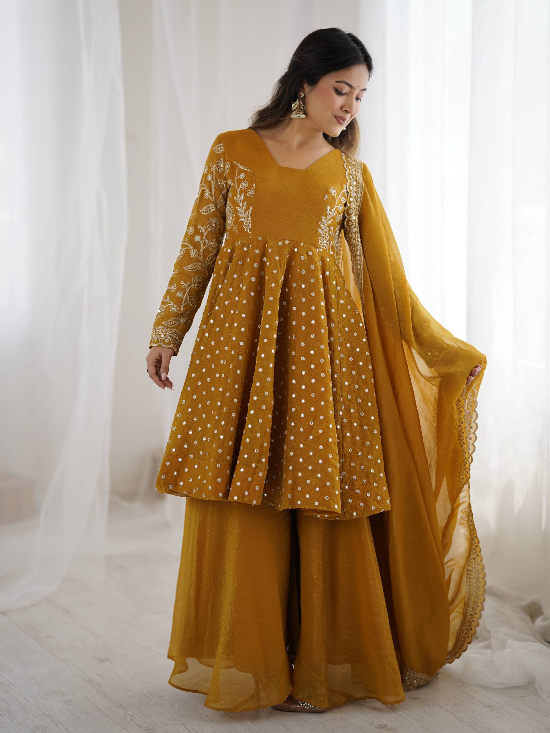 Regal Glow Crunchy Silk Embroidered Anarkali Set