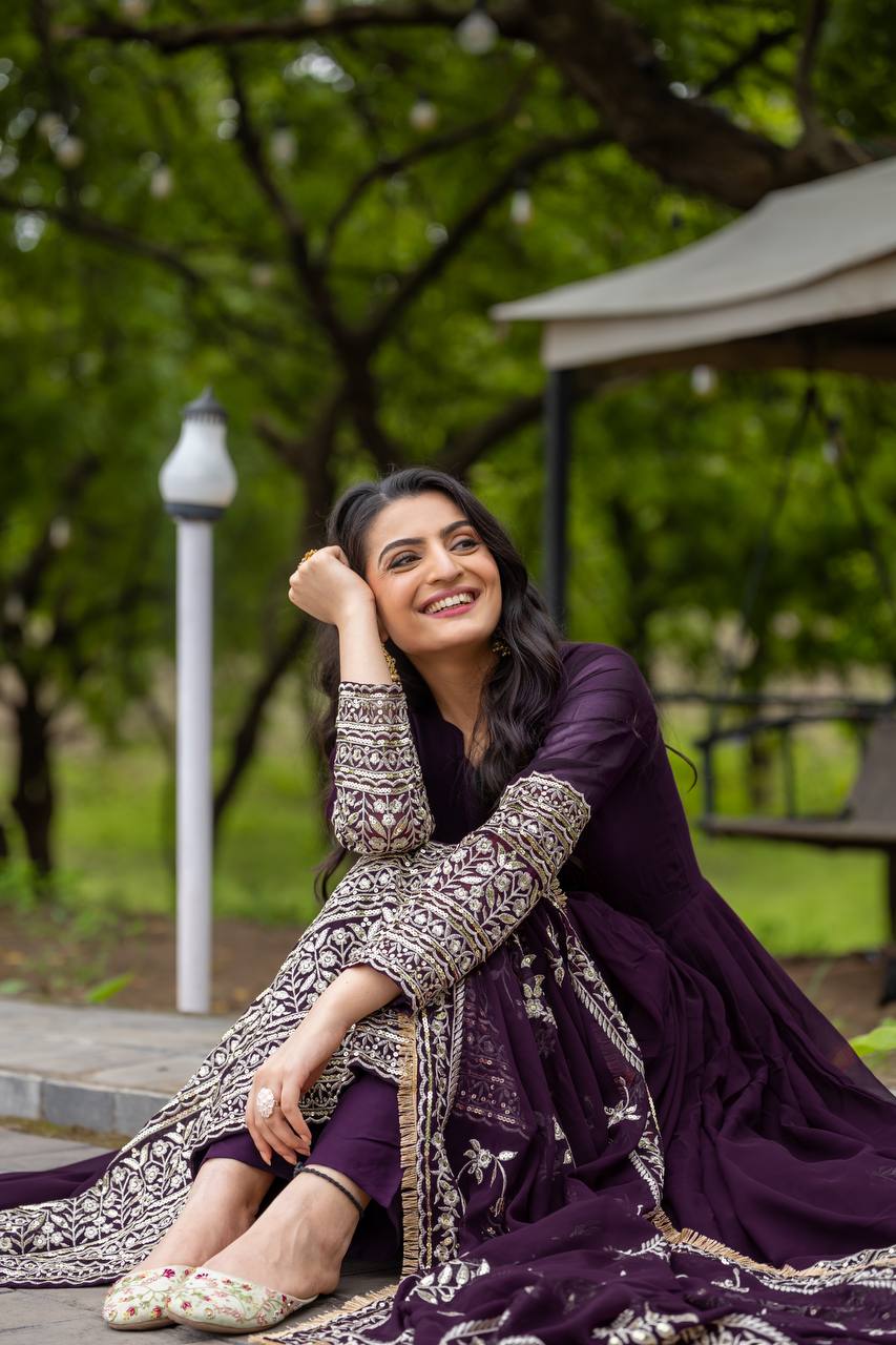 AAvaran Midnight Sparkle Embroidered Georgette Anarkali Set | AAvaran Anarkali Set with dupatta & Pant