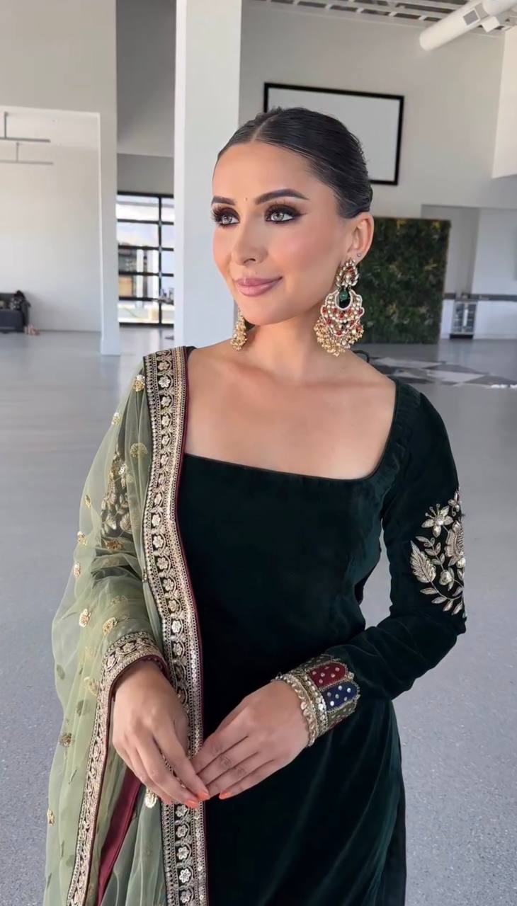 Dark Green Velvet Embroidered Kurta Set