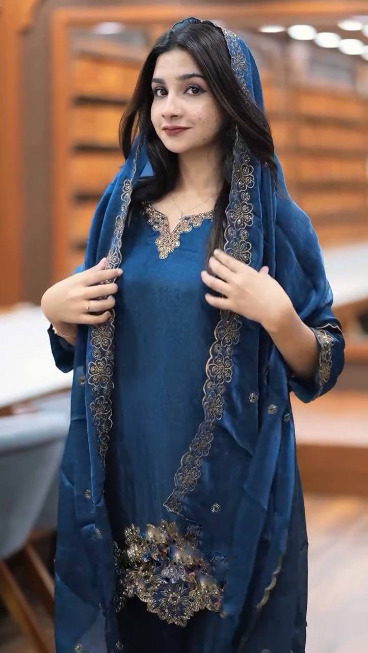 AAvaran AAvaran Luxe Jimmy Choo Embroidery Sequin Work Kurti Palazzo Set with Dupatta Cobalt blue Kurti Set with dupatta & Pant