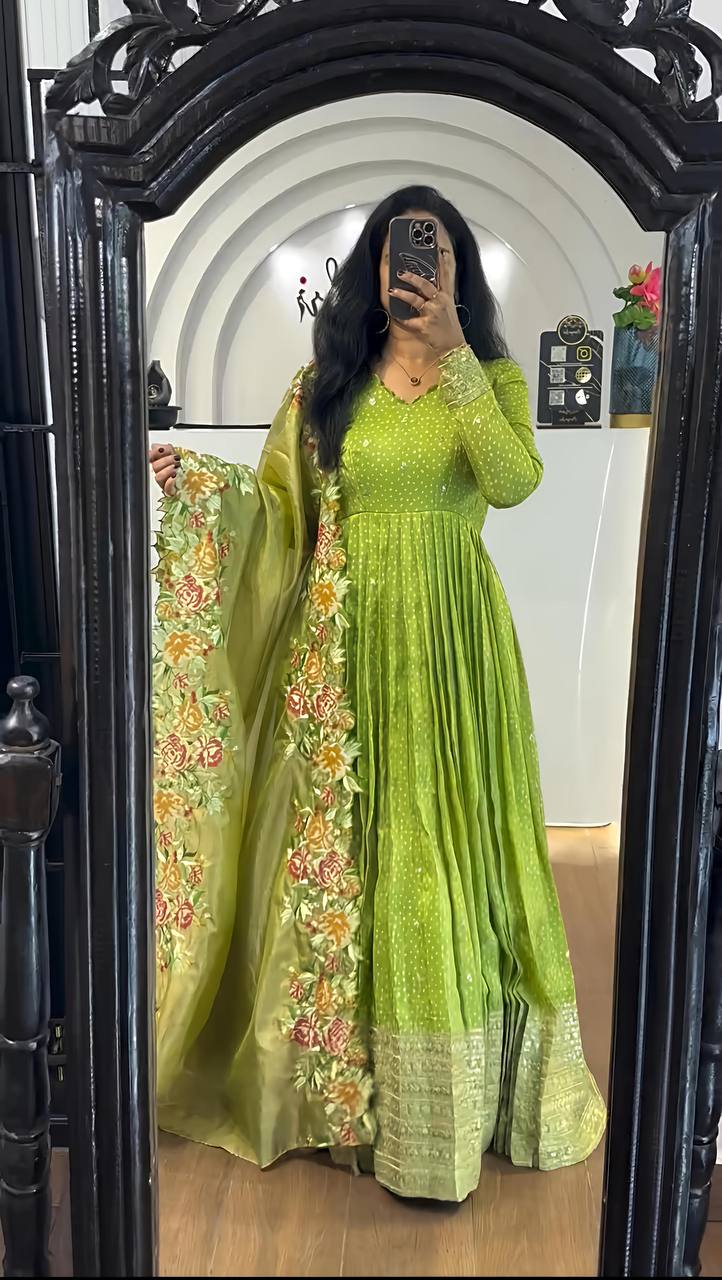 AAvaran Embroidered Chinon Silk Anarkali Set with Net Dupatta