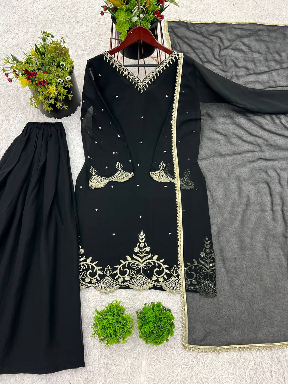 AAvaran AAvaran Heavy Faux Georgette Embroidered Sharara Set with Dupatta Kurti Set with dupatta & Sharara Plazo