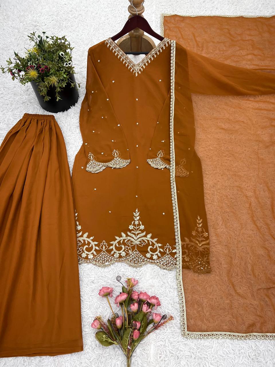 AAvaran AAvaran Heavy Faux Georgette Embroidered Sharara Set with Dupatta Kurti Set with dupatta & Sharara Plazo