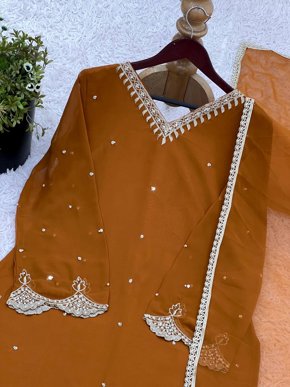 AAvaran AAvaran Heavy Faux Georgette Embroidered Sharara Set with Dupatta Kurti Set with dupatta & Sharara Plazo