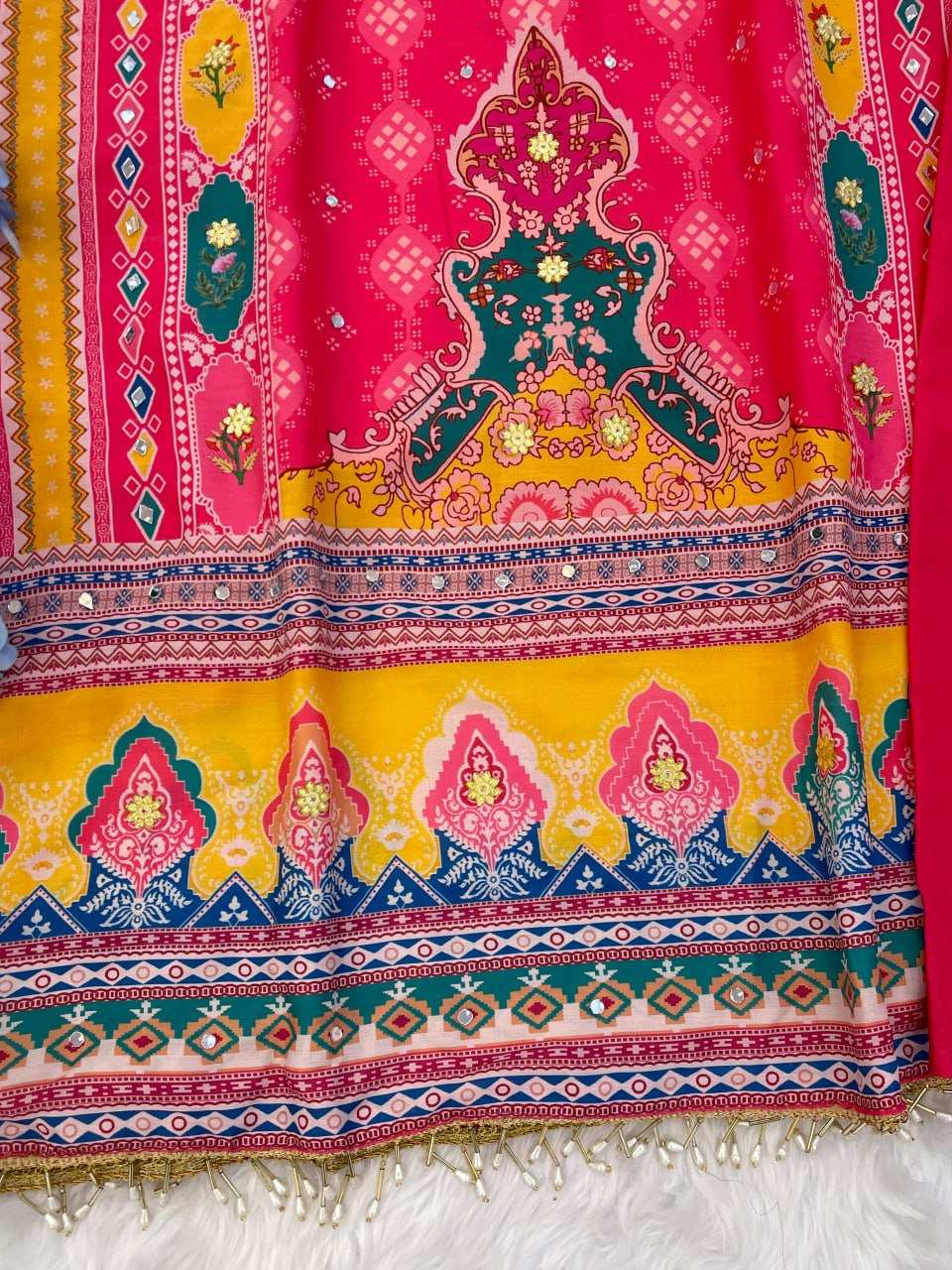 AAvaran AAvaran Red Mirror Work Muslin Kurti Pant Set with Printed Dupatta Kurti Set with dupatta & Pant