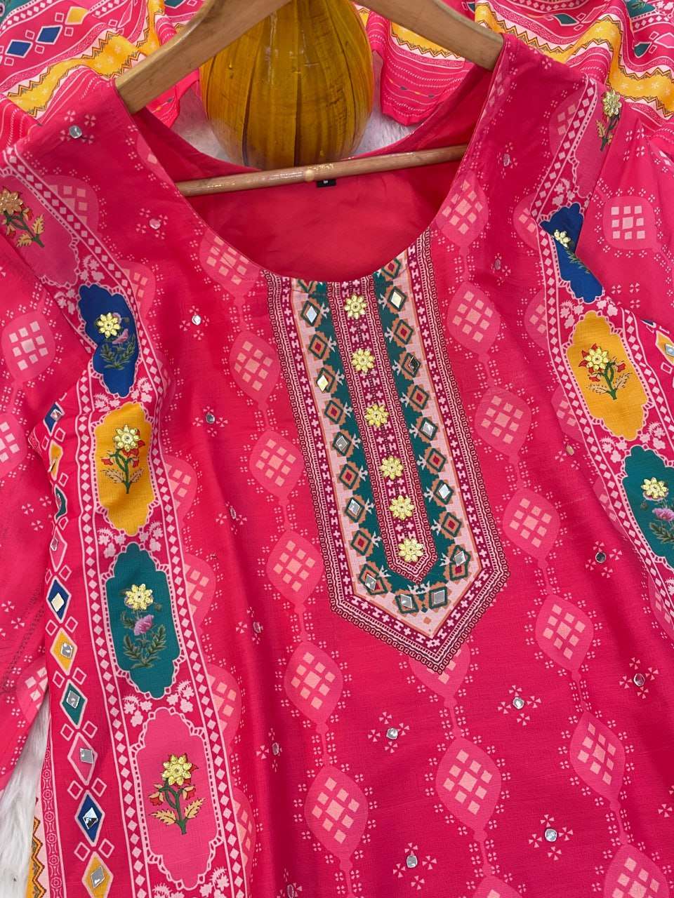 AAvaran AAvaran Red Mirror Work Muslin Kurti Pant Set with Printed Dupatta Kurti Set with dupatta & Pant