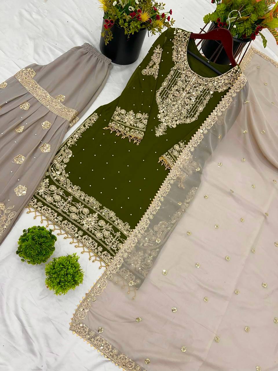 AAvaran Faux Georgette Kurta with Sharara Suit | AAvaran Kurti Set with dupatta & Sharara Plazo