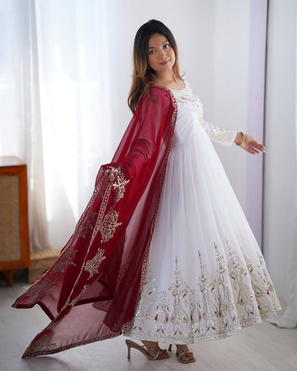 AAvaran AAvaran Faux Georgette Embroidered Anarkali Suit Set with Dupatta White Anarkali Set with dupatta & Pant
