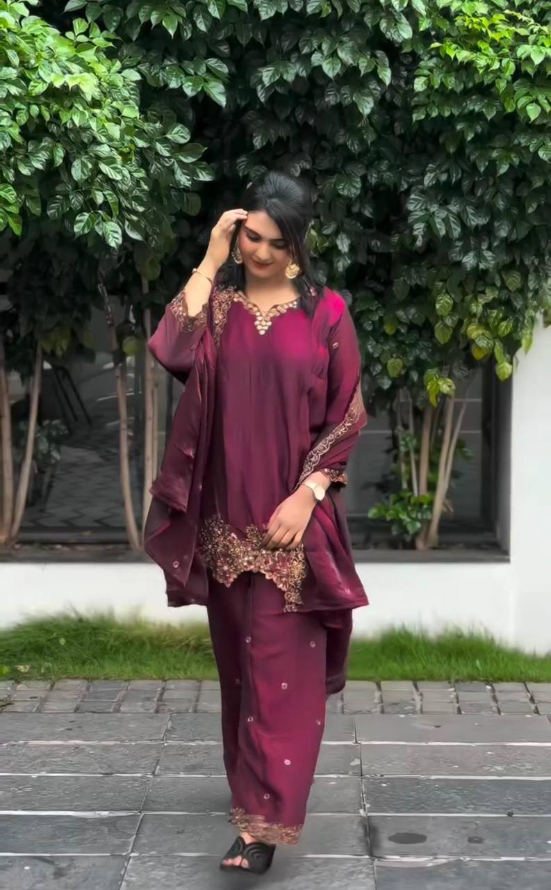AAvaran AAvaran Luxe Jimmy Choo Embroidery Sequin Work Kurti Palazzo Set with Dupatta Burgundy Kurti Set with dupatta & Pant