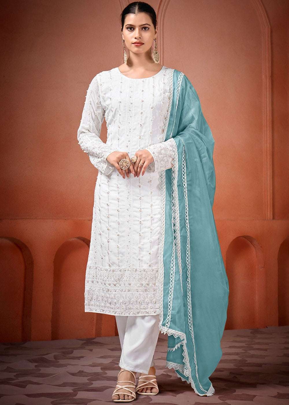 AAvaran AAvaran Embroidered Georgette Suit Set with Dupatta – Motif Elegance Cyan Kurti Set with dupatta & Pant