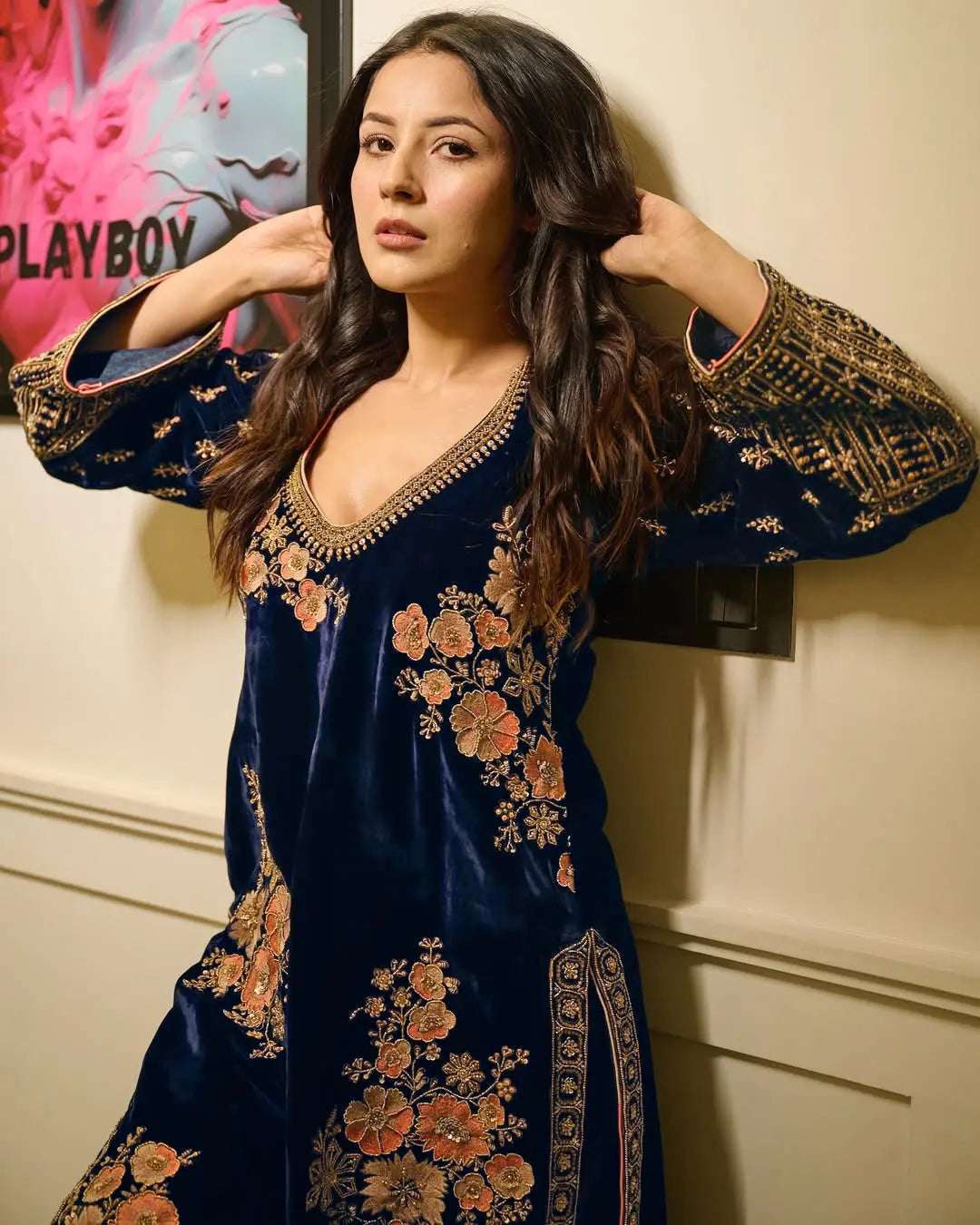 AAvaran AAvaran Sehnaz Gill Party Wear Velvet Suit with Thread Embroidery Kurti Set with dupatta & Pant