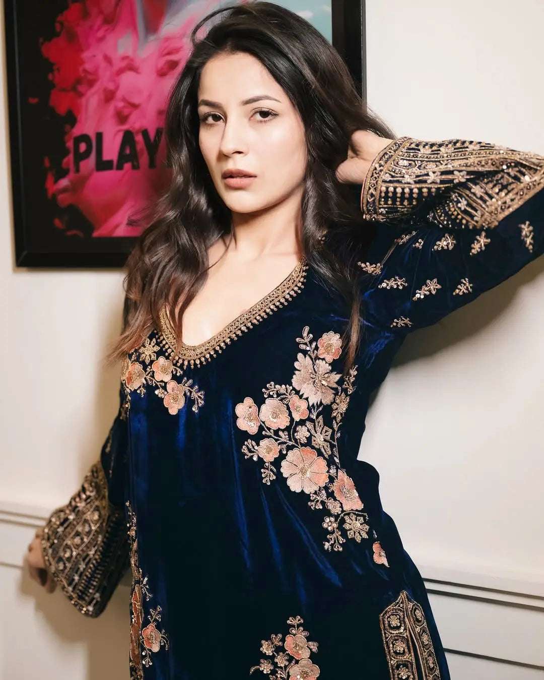 AAvaran AAvaran Sehnaz Gill Party Wear Velvet Suit with Thread Embroidery Kurti Set with dupatta & Pant